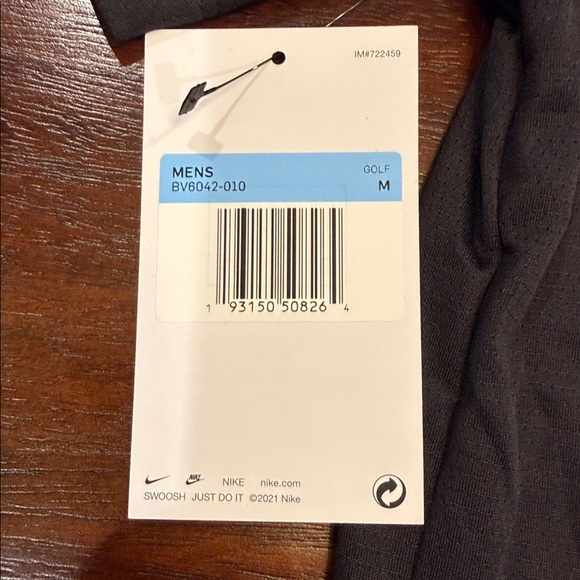 NIKE men’s golf shirt - Picture 6 of 6